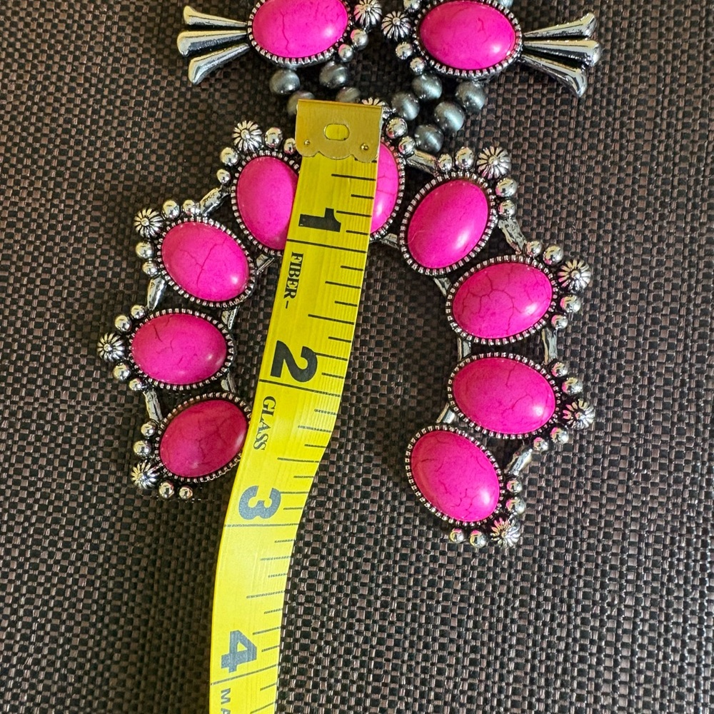 New Southwestern Boho Squash Blossom Naja Pink & Silver Statement Necklace - Picture 11 of 14